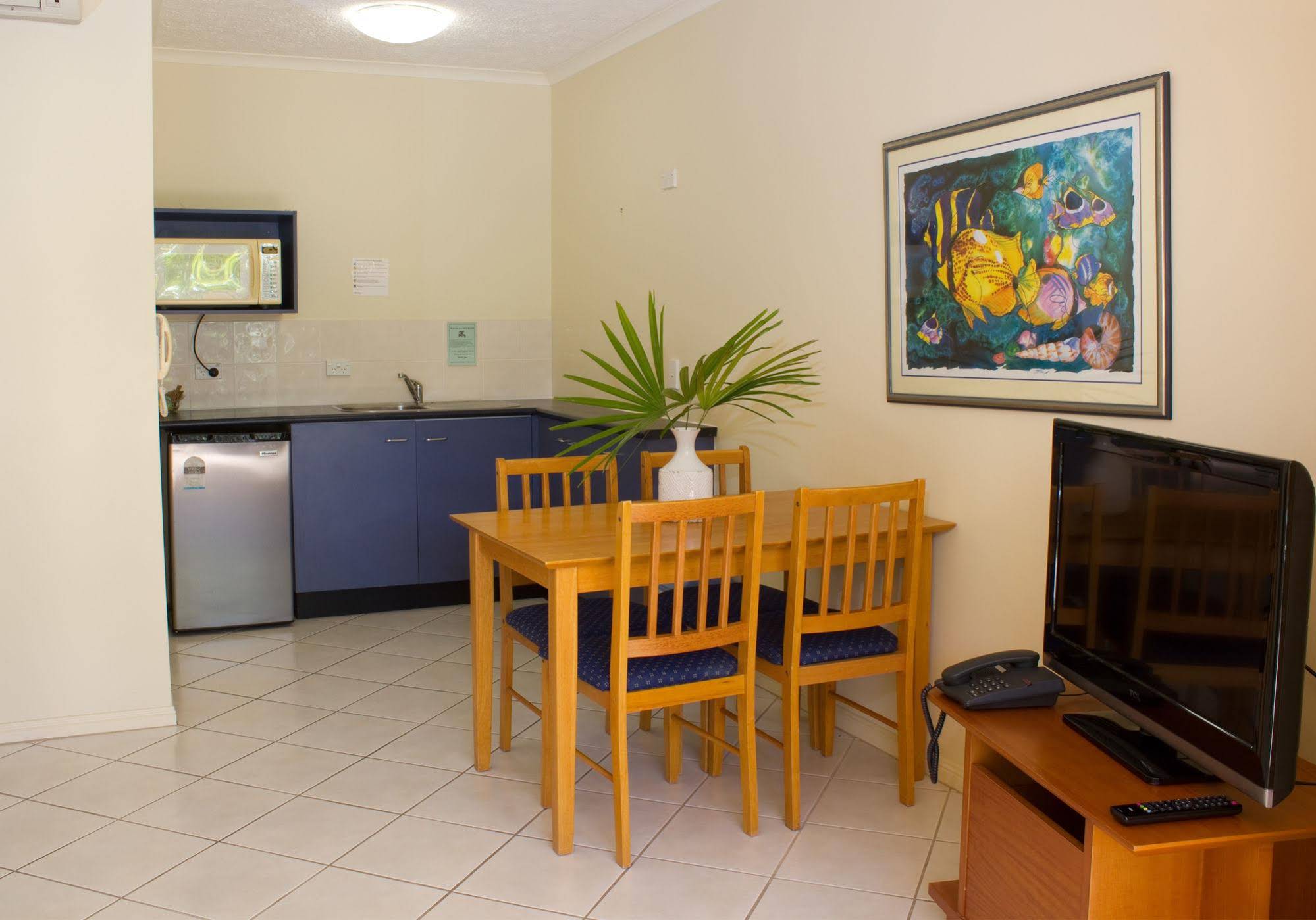 North Cove Waterfront Suites