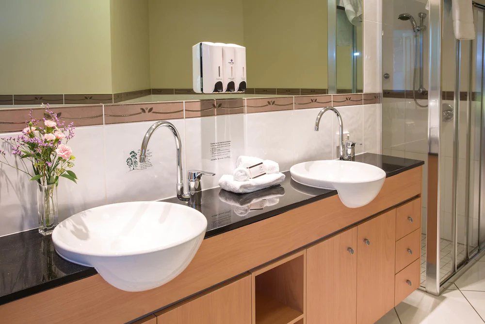 Park Regis Piermonde Apartments