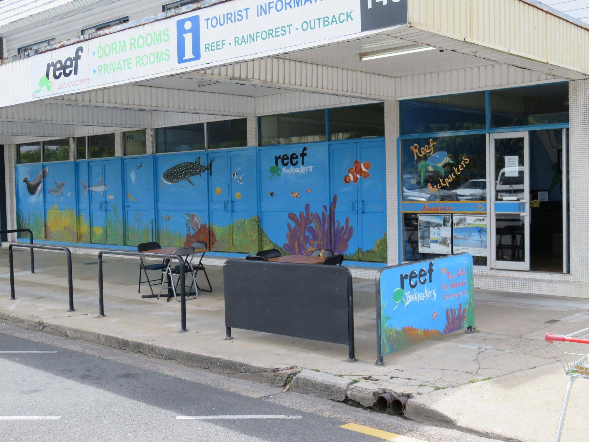 Reef Backpackers