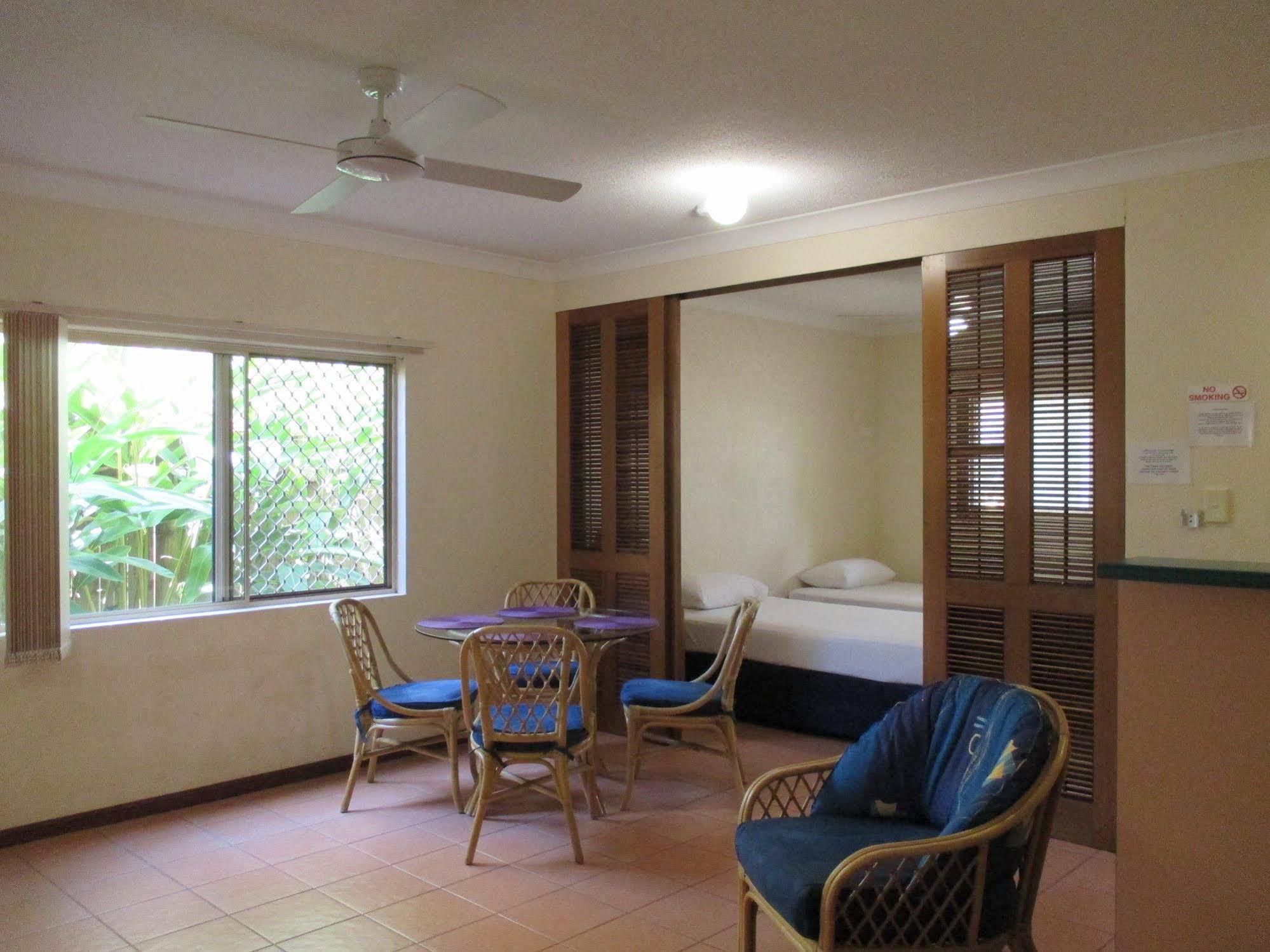 Royal Palm Villas