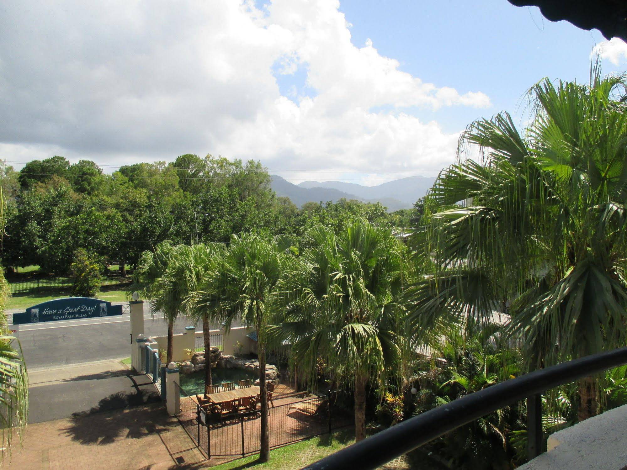 Royal Palm Villas