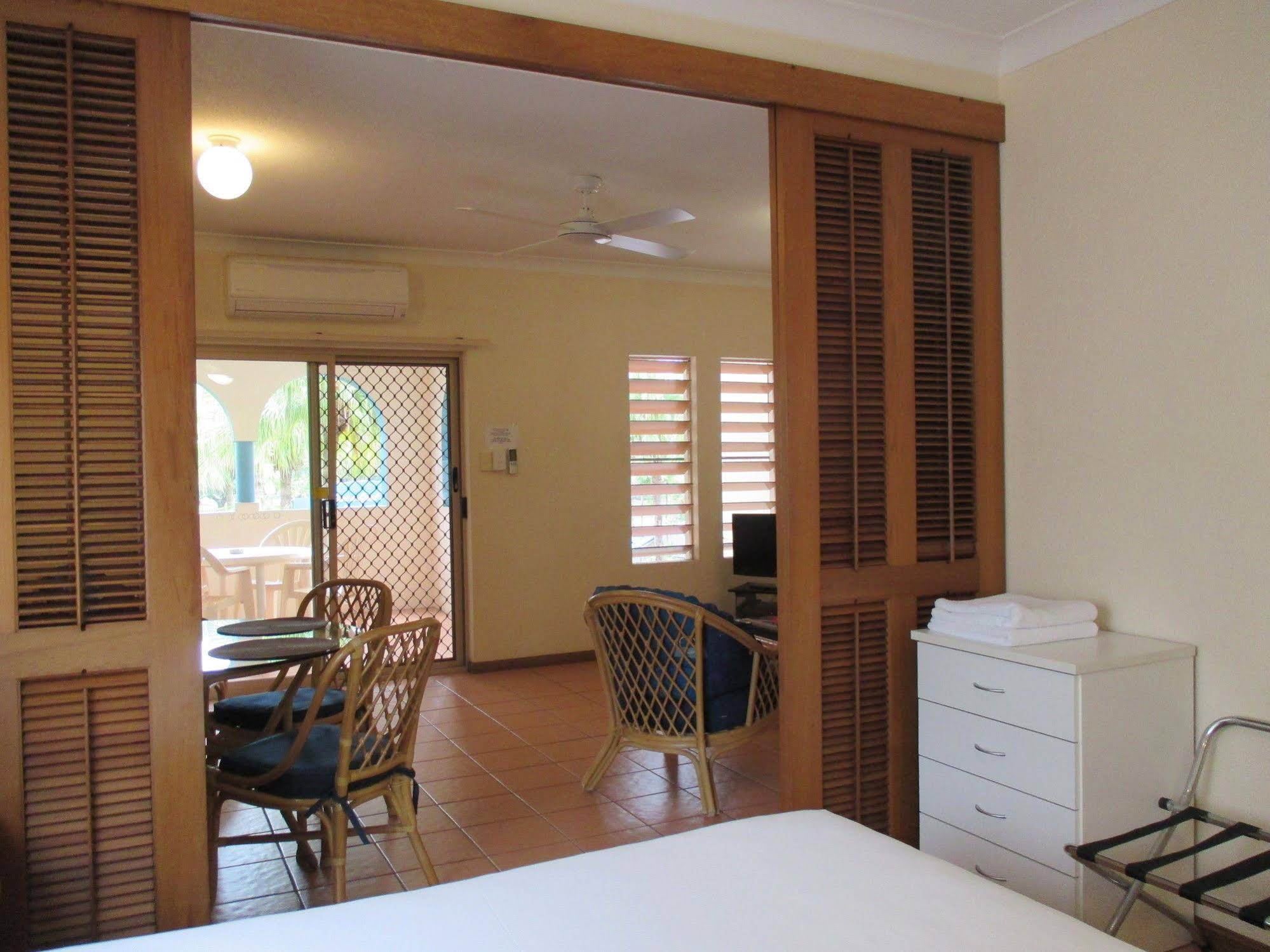 Royal Palm Villas