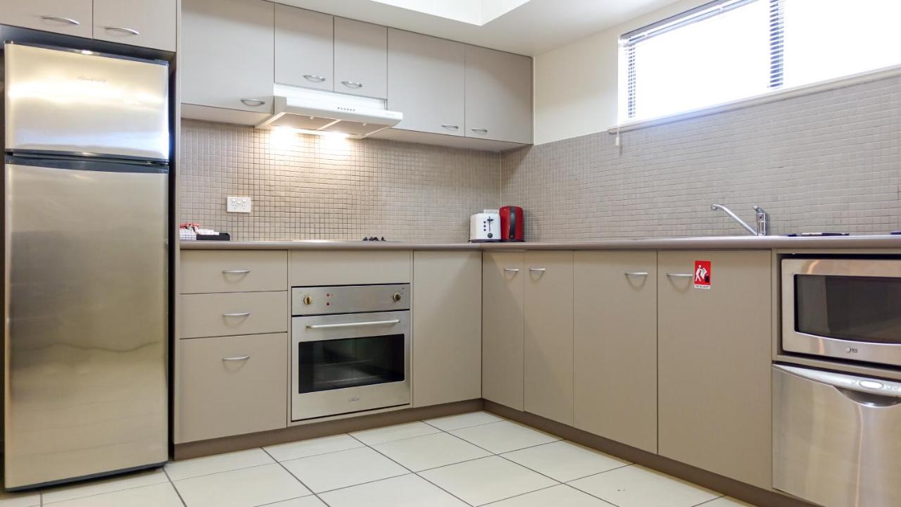 Southern Cross Atrium Apartments