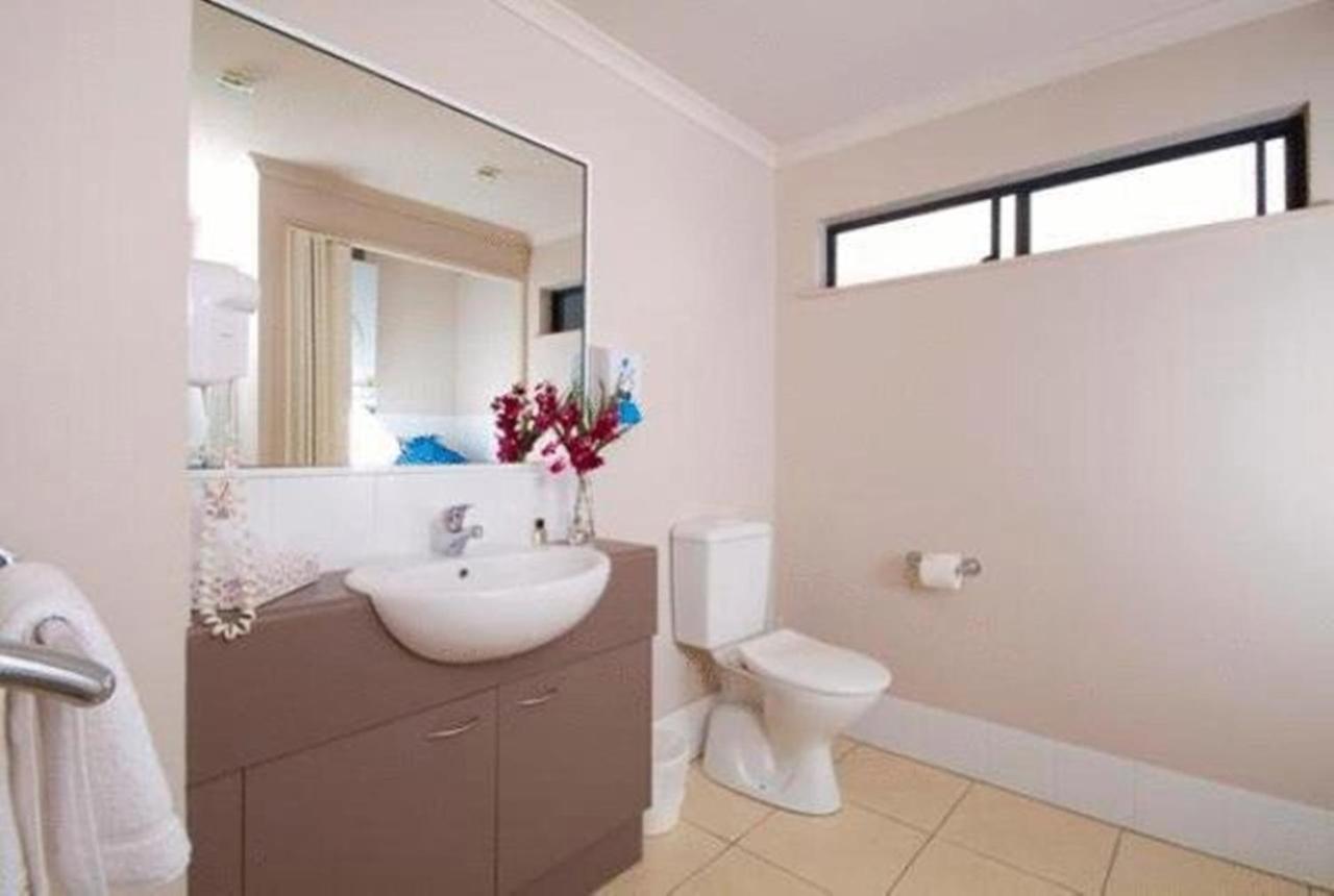 Southern Cross Atrium Apartments