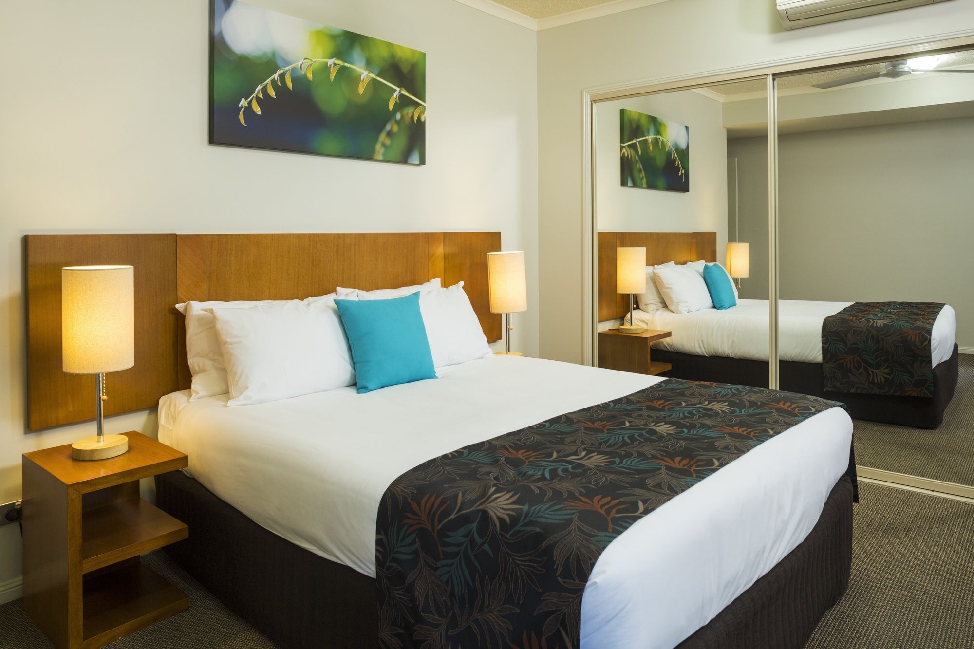 The Lakes Cairns Resort