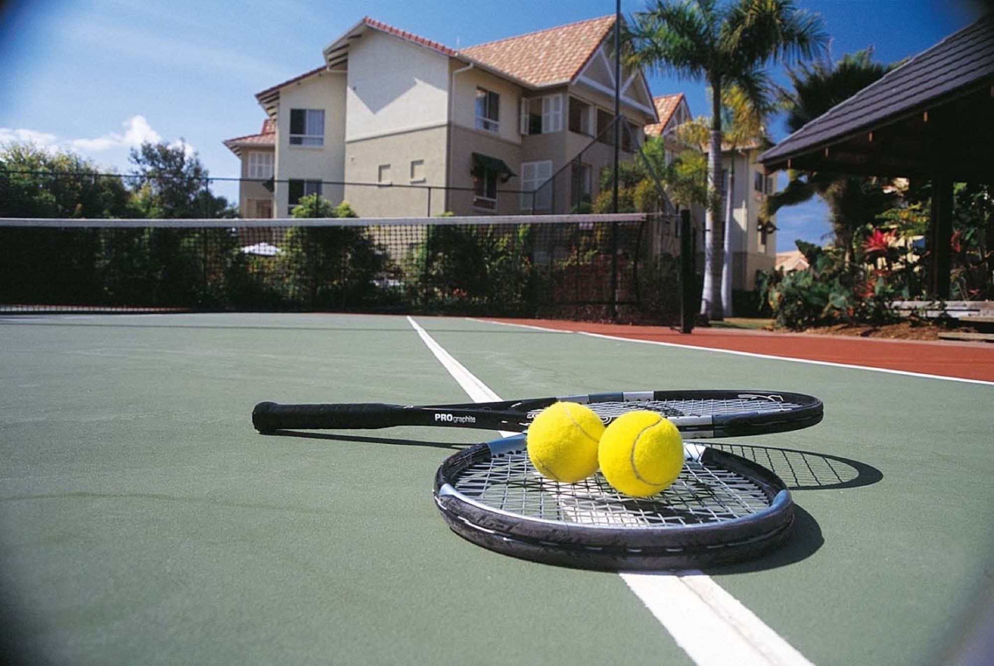 The Lakes Cairns Resort