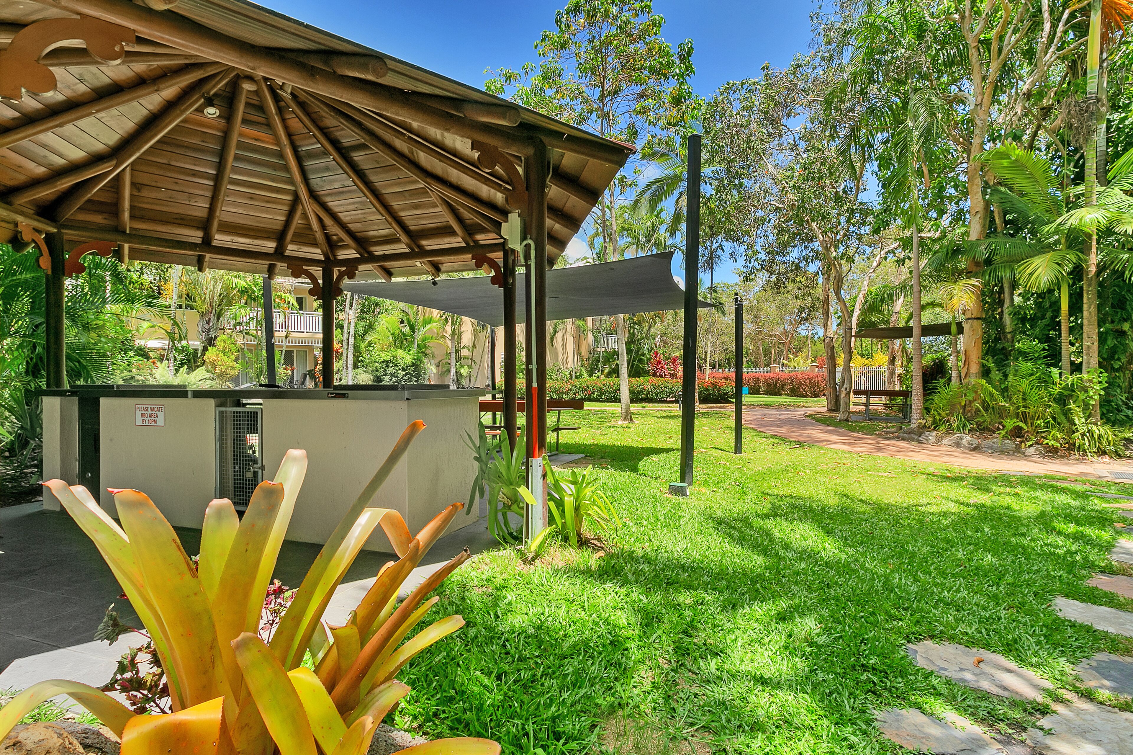 Trinity Links Resort & Apartments