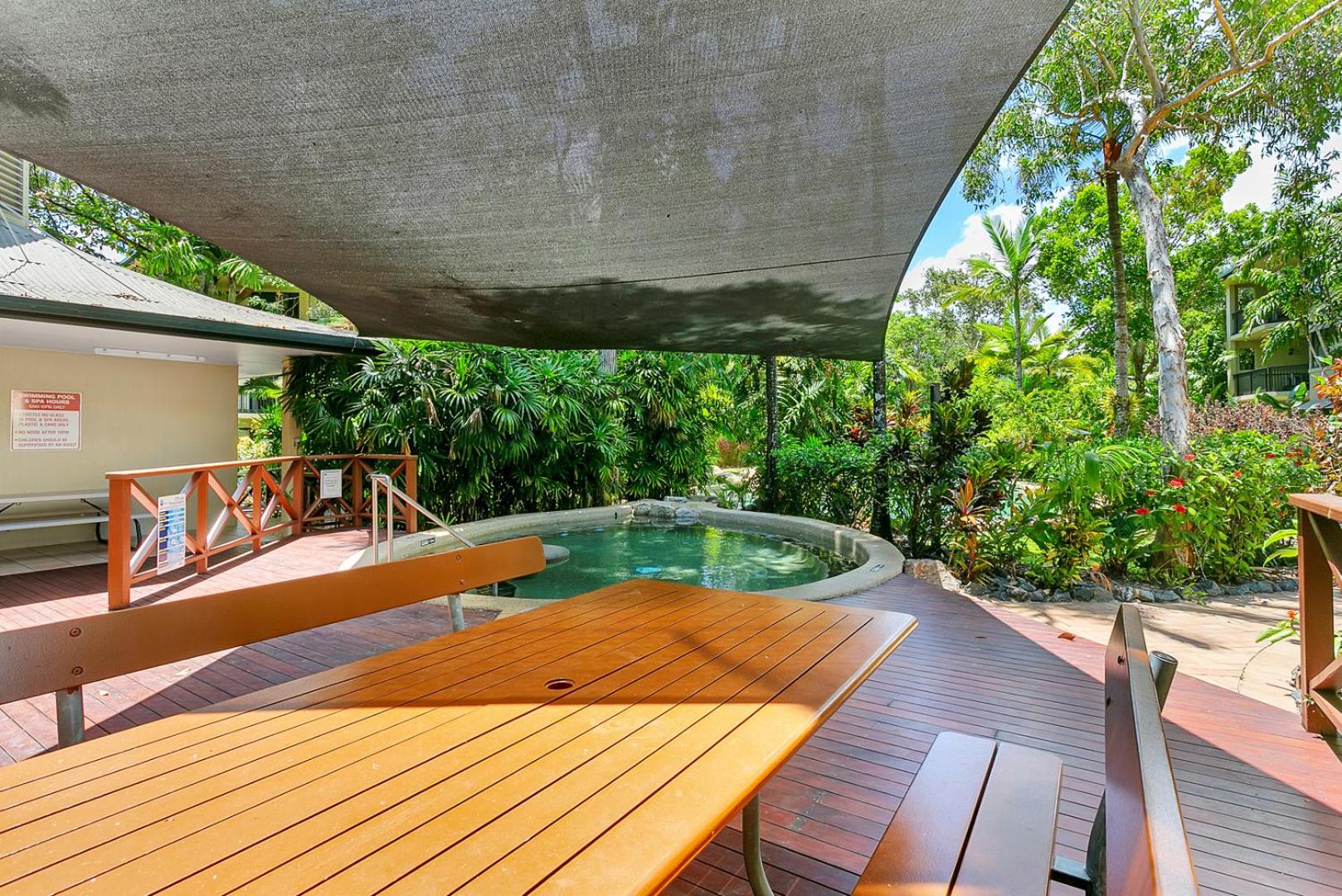 Trinity Links Resort & Apartments