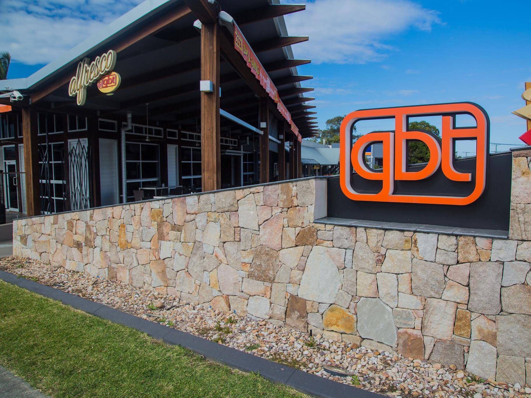 Nightcap at Golden Beach Tavern