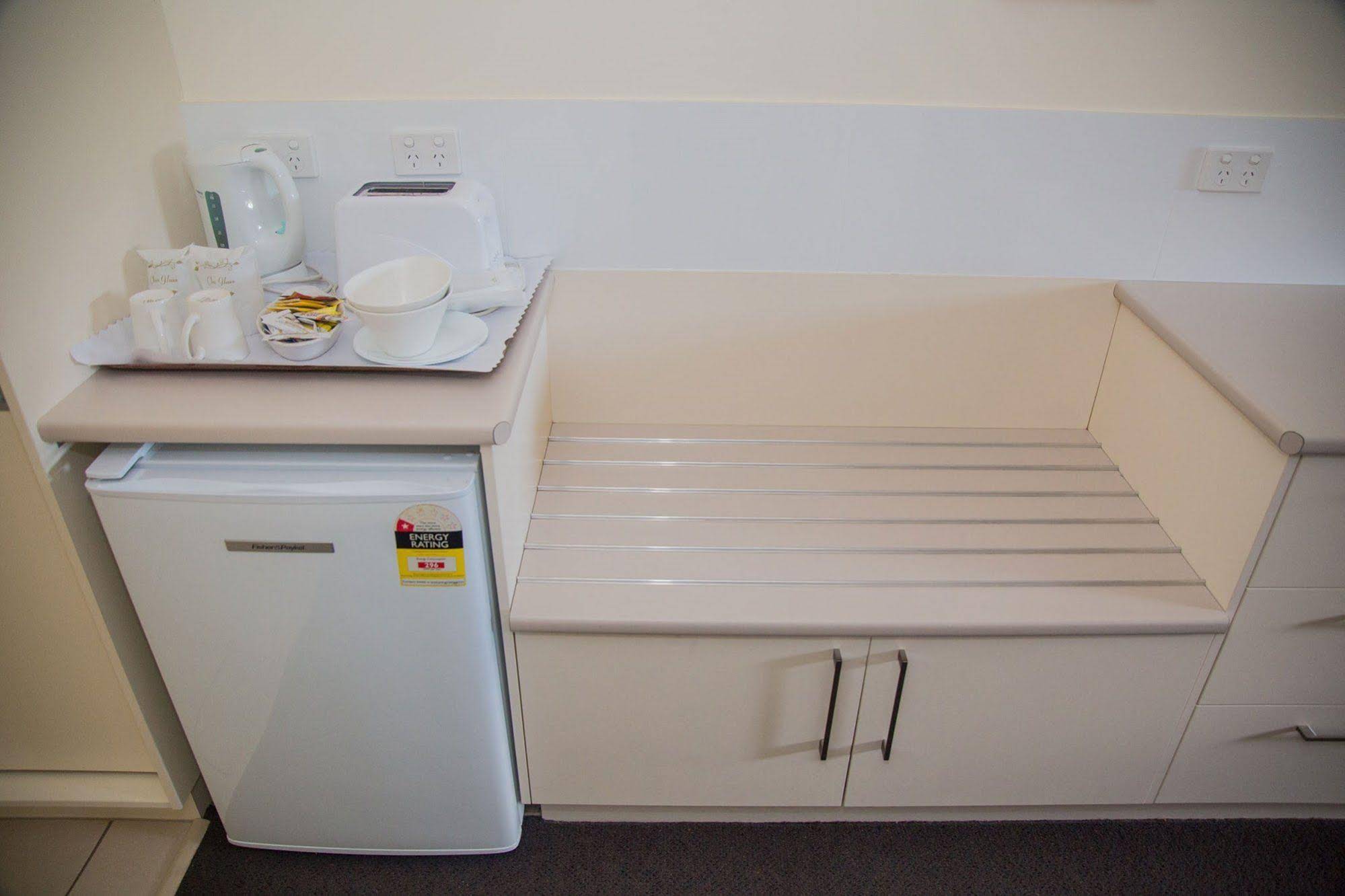 Nightcap at Golden Beach Tavern