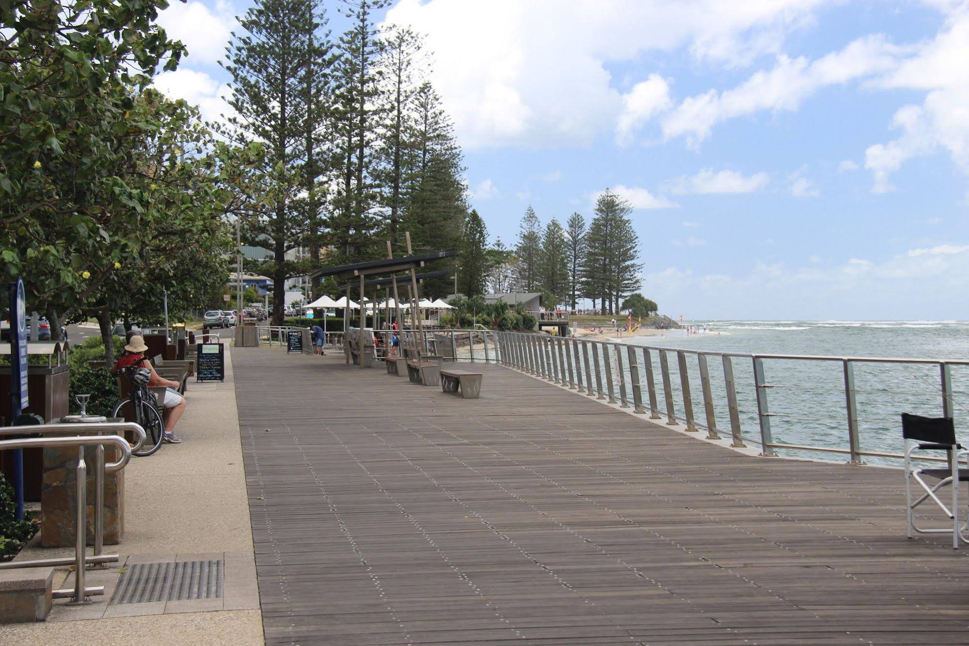 Caloundra Suncourt Motel