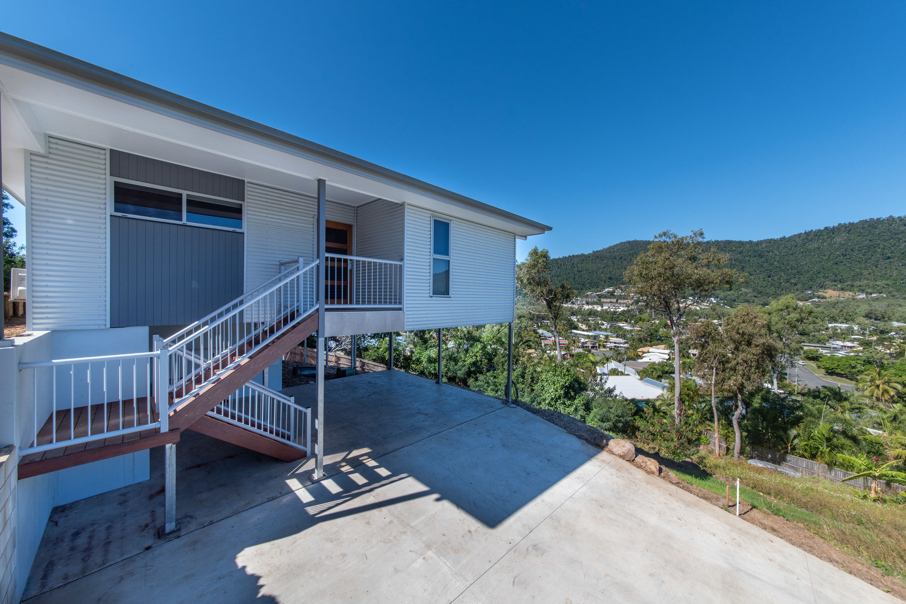 Great Escape Cannonvale