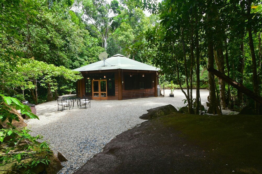 Daintree Cascades