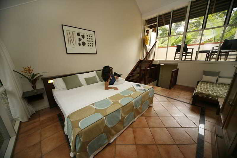 Ferntree Rainforest Lodge