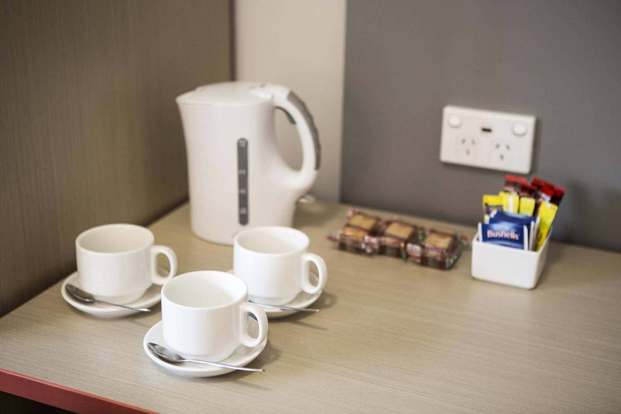 Nightcap at Camp Hill Hotel