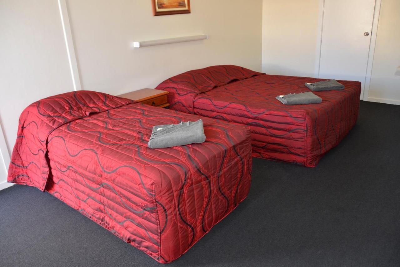 Charleville Waltzing Matilda Motor Inn