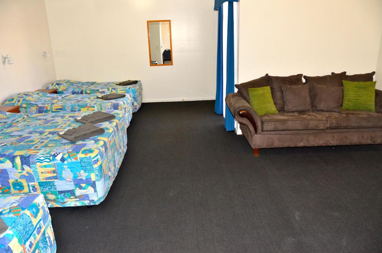 Charleville Waltzing Matilda Motor Inn