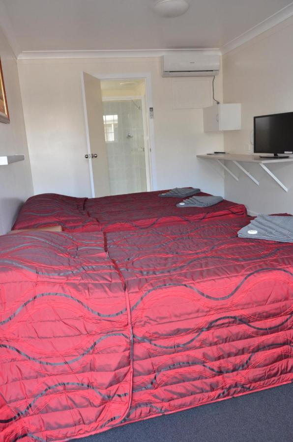 Charleville Waltzing Matilda Motor Inn