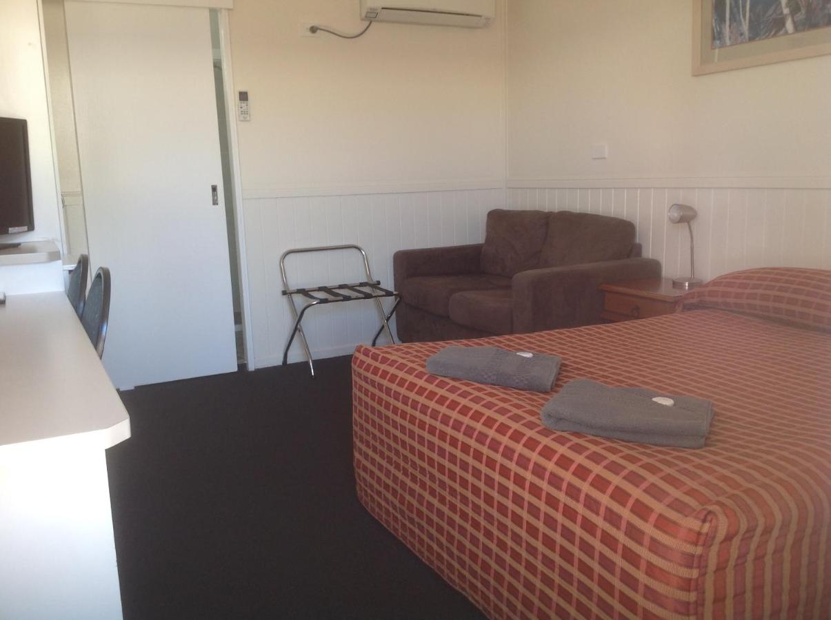 Charleville Waltzing Matilda Motor Inn