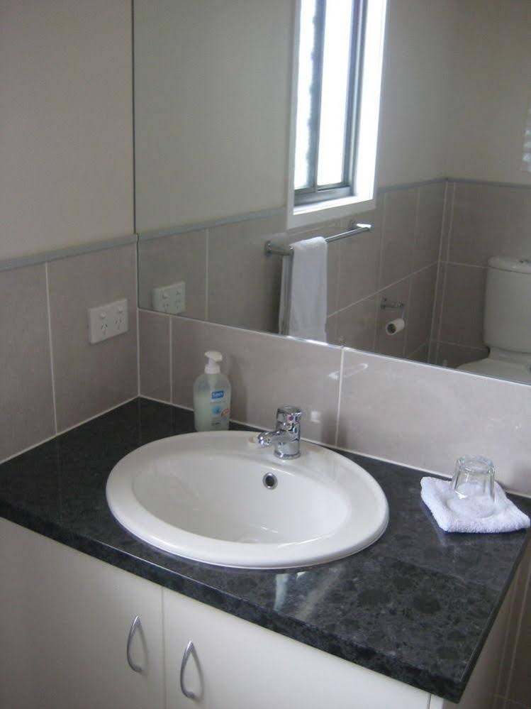 Riverdell Park Accommodation Bed & Breakfast