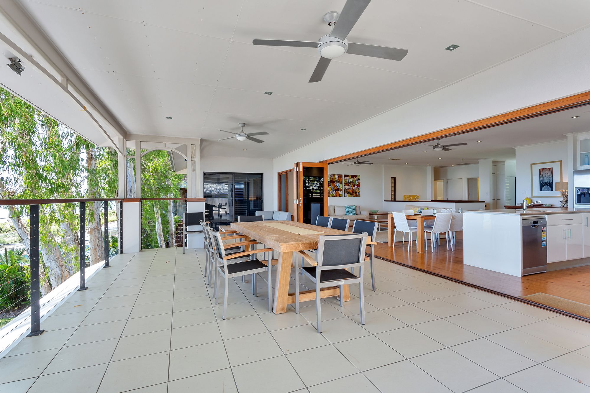 Seascape Luxury Beachfront Holiday House