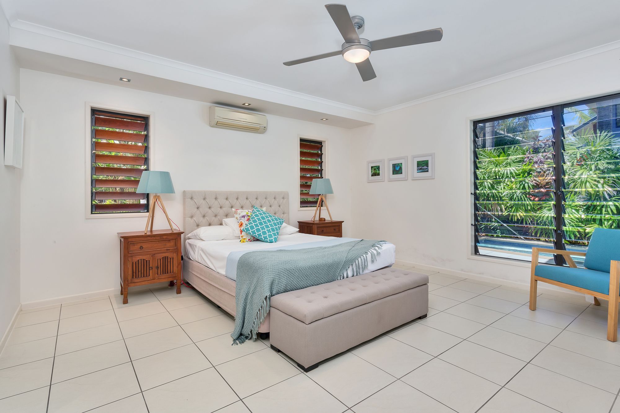 Seascape Luxury Beachfront Holiday House