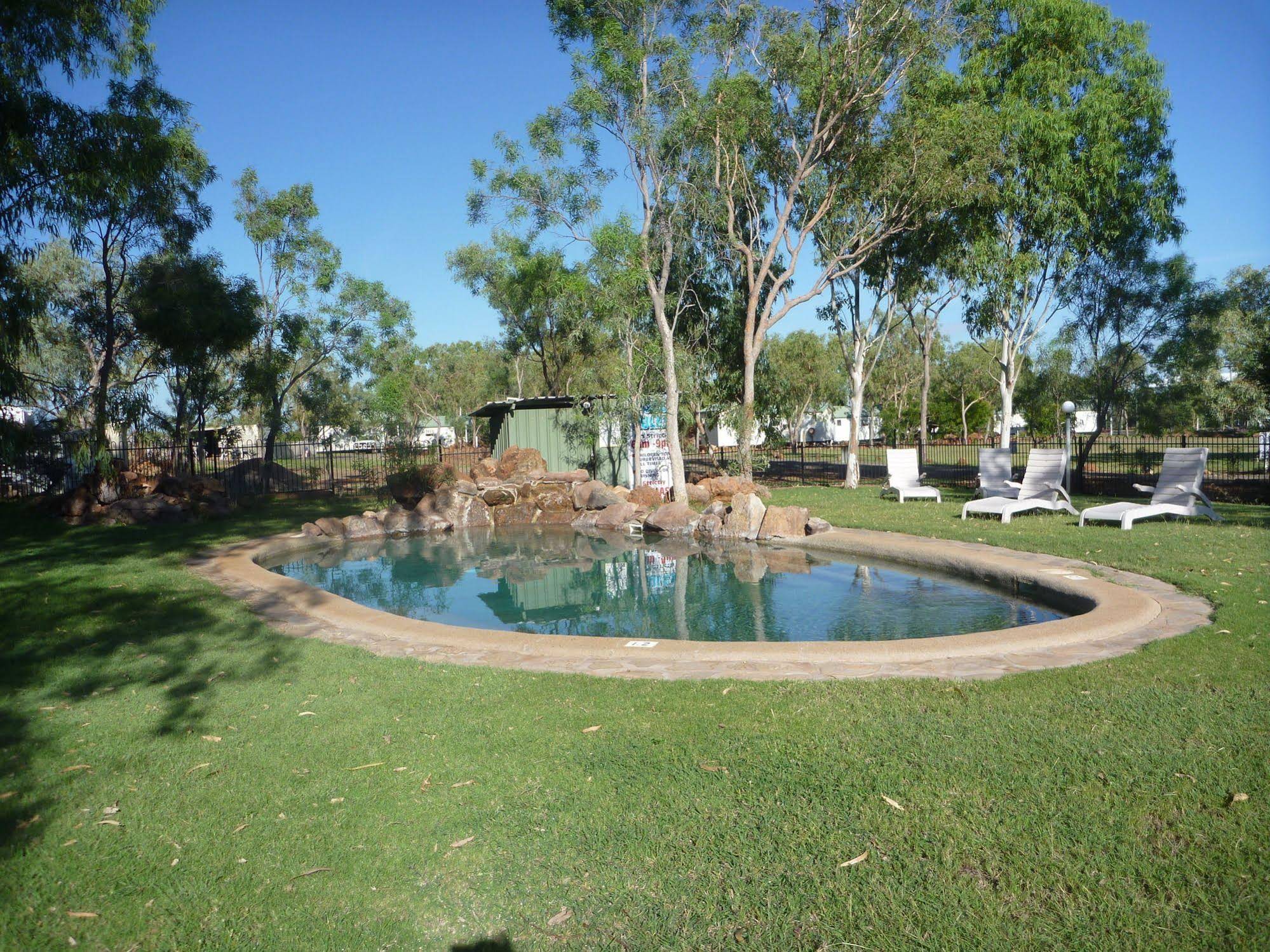 Cloncurry Holiday & Caravan Park