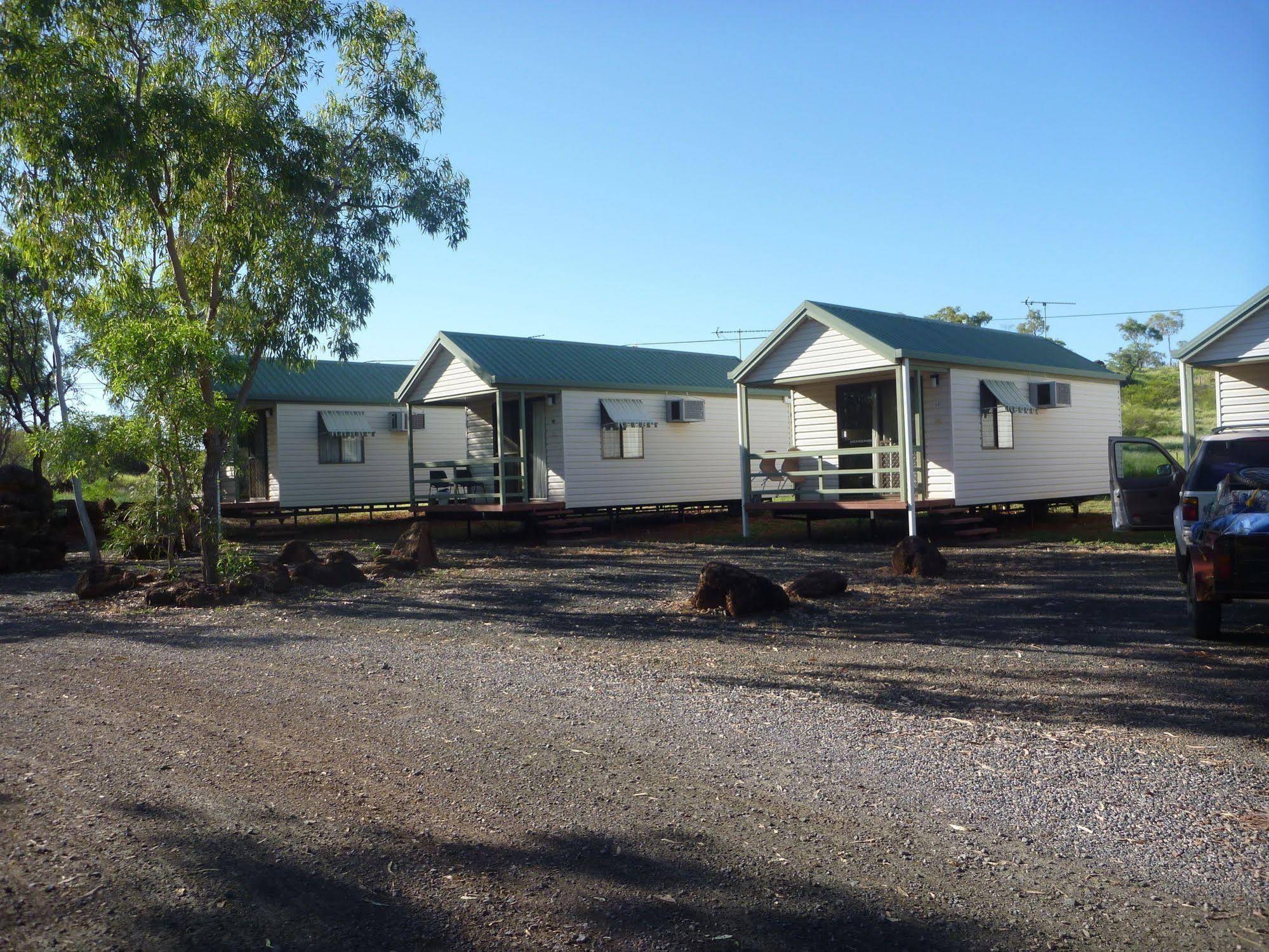 Cloncurry Holiday & Caravan Park