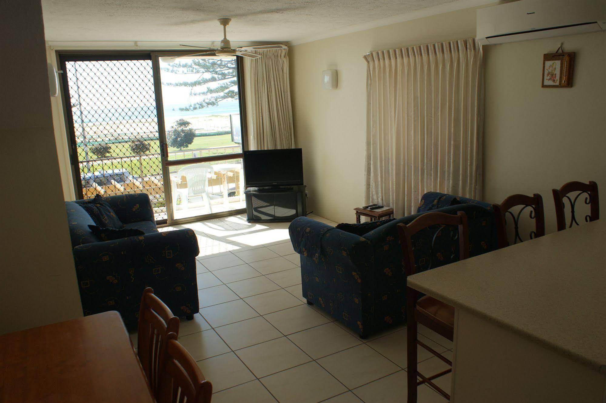 Kirra Vista Holiday Units