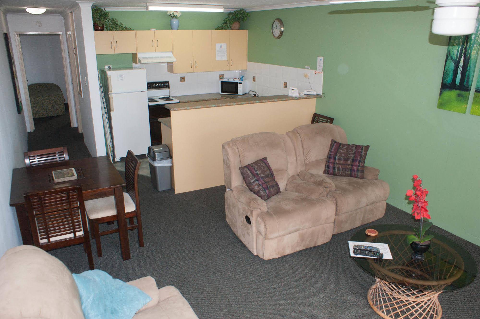 Kirra Vista Holiday Units
