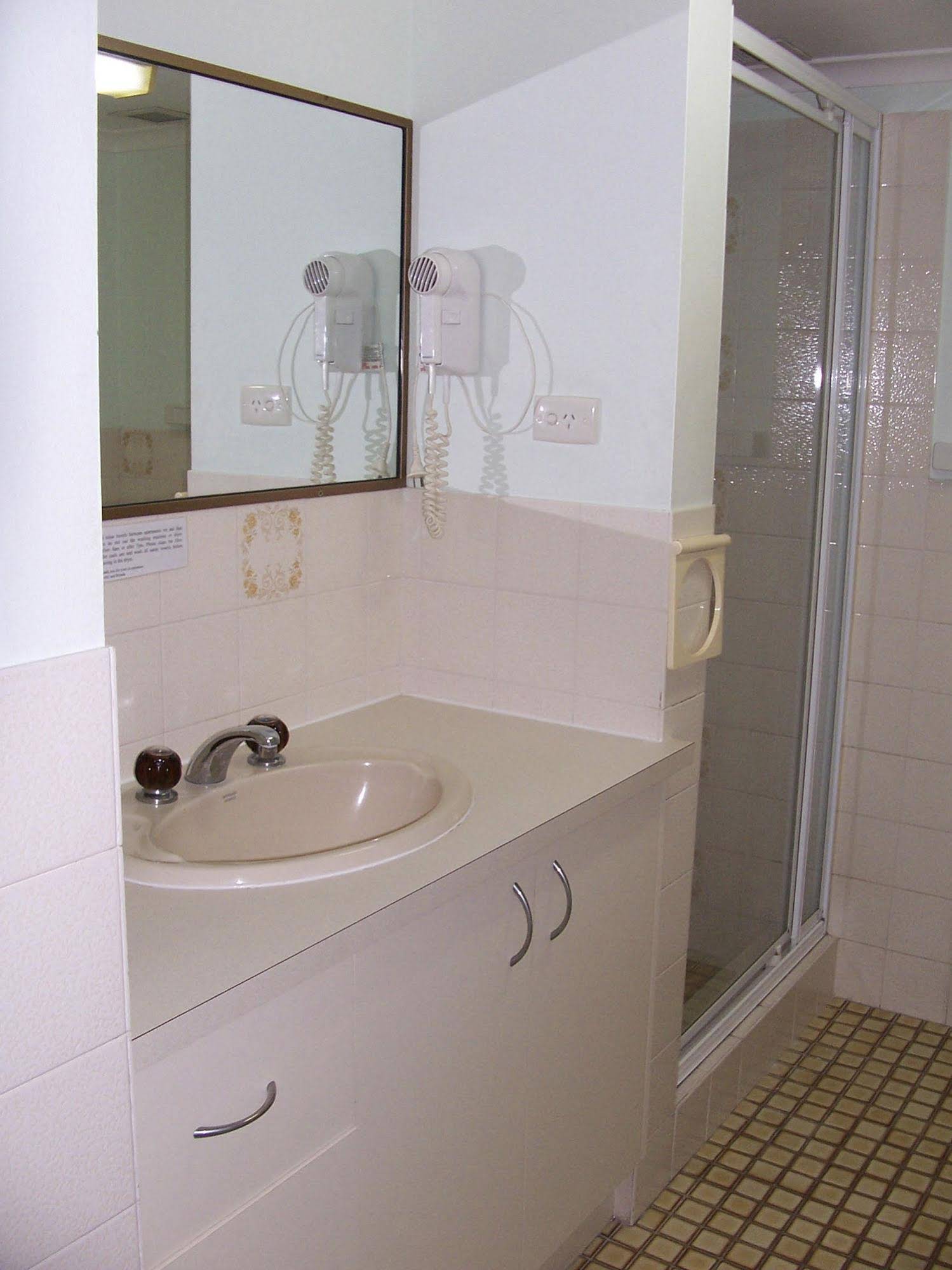 Kirra Vista Holiday Units