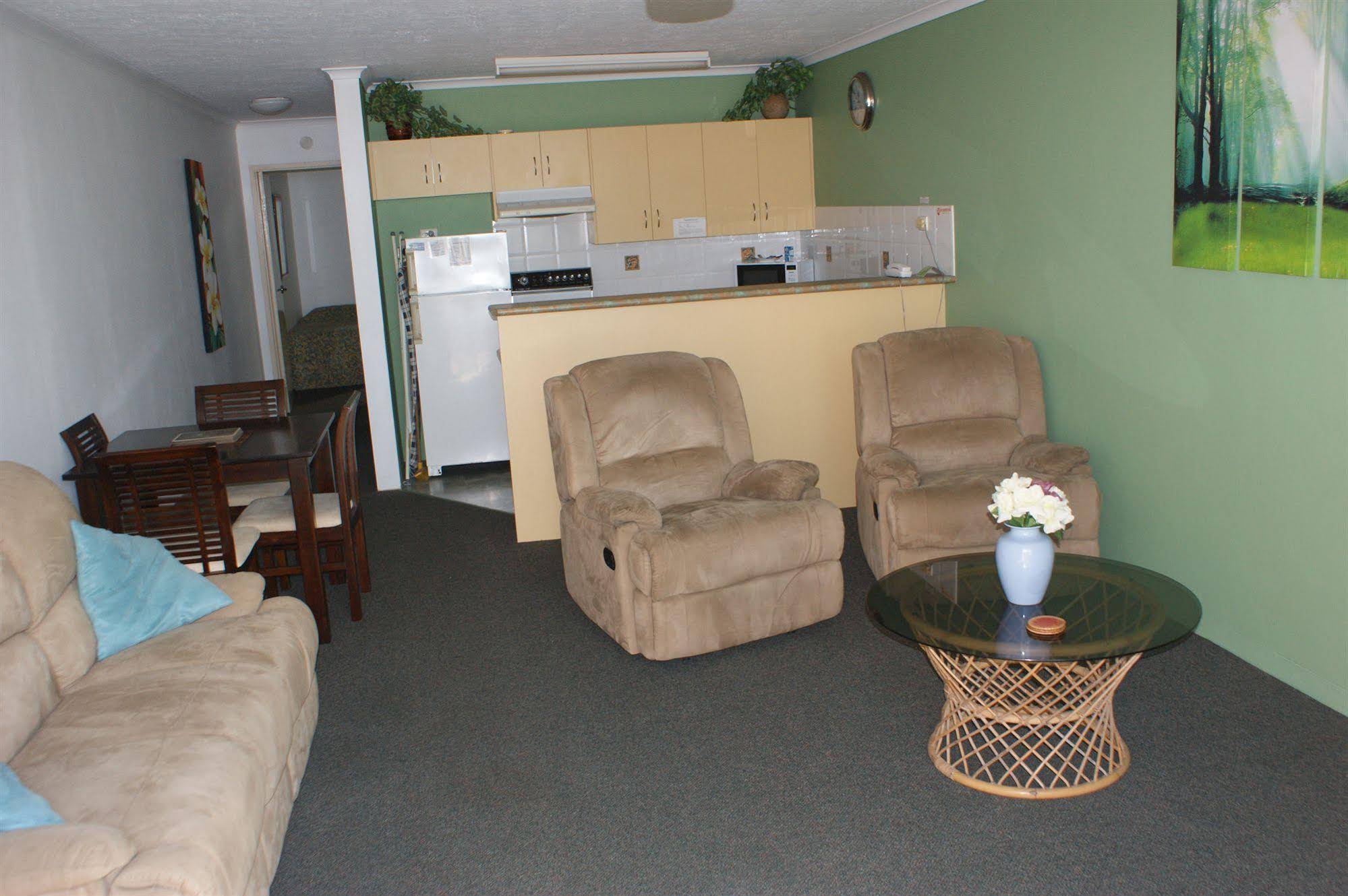 Kirra Vista Holiday Units