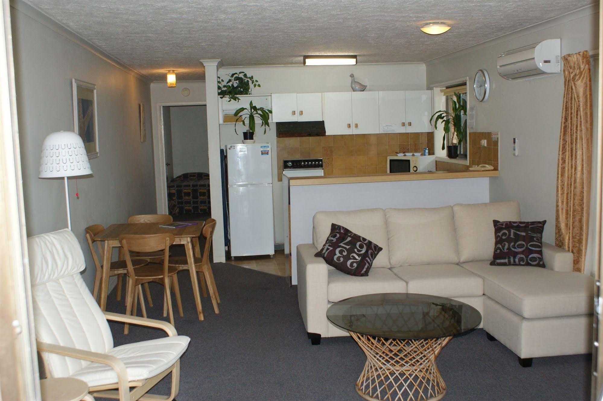 Kirra Vista Holiday Units