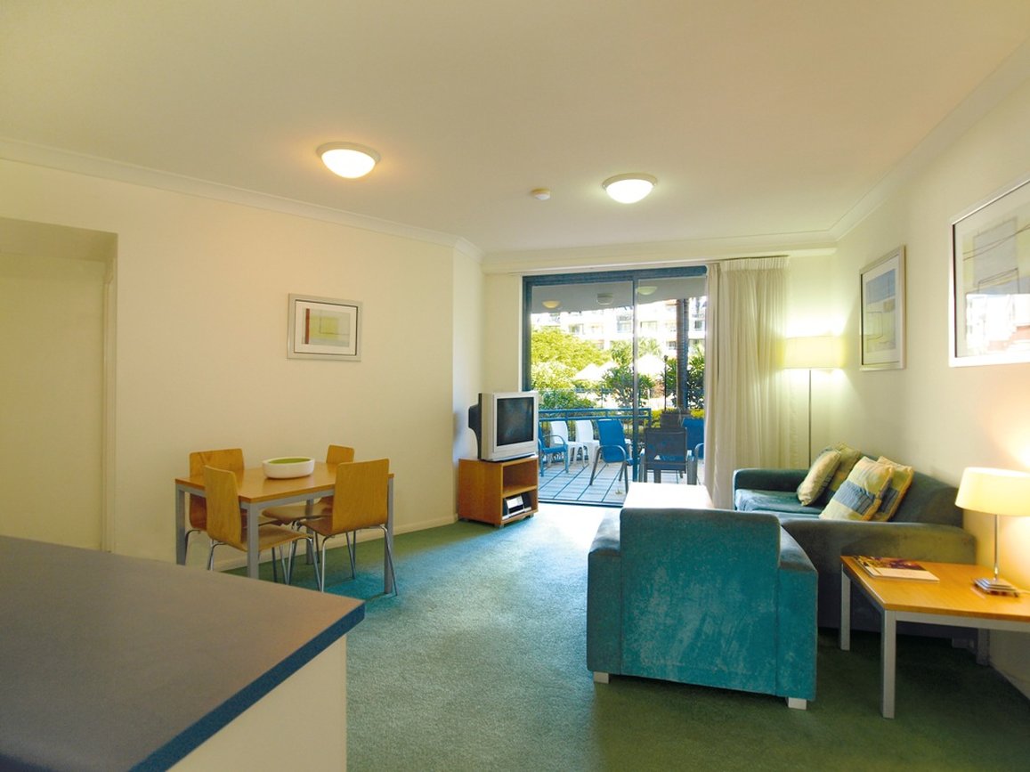 Oaks Gold Coast Calypso Plaza Suites