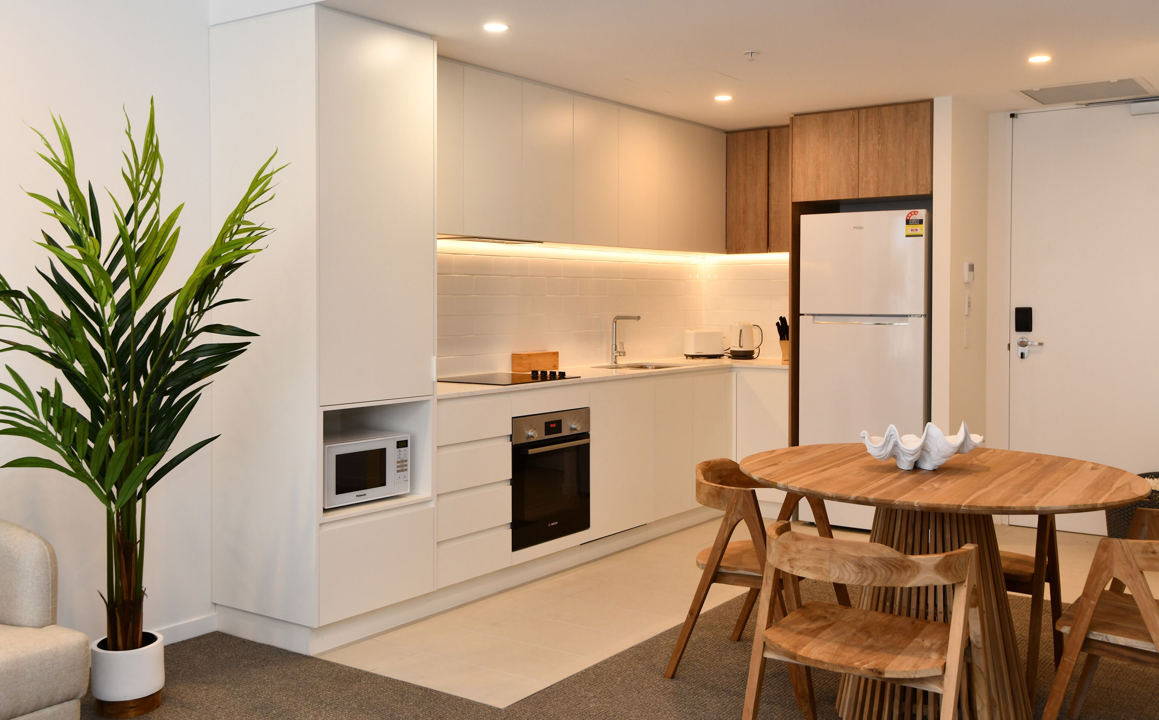 X Kirra Apartments