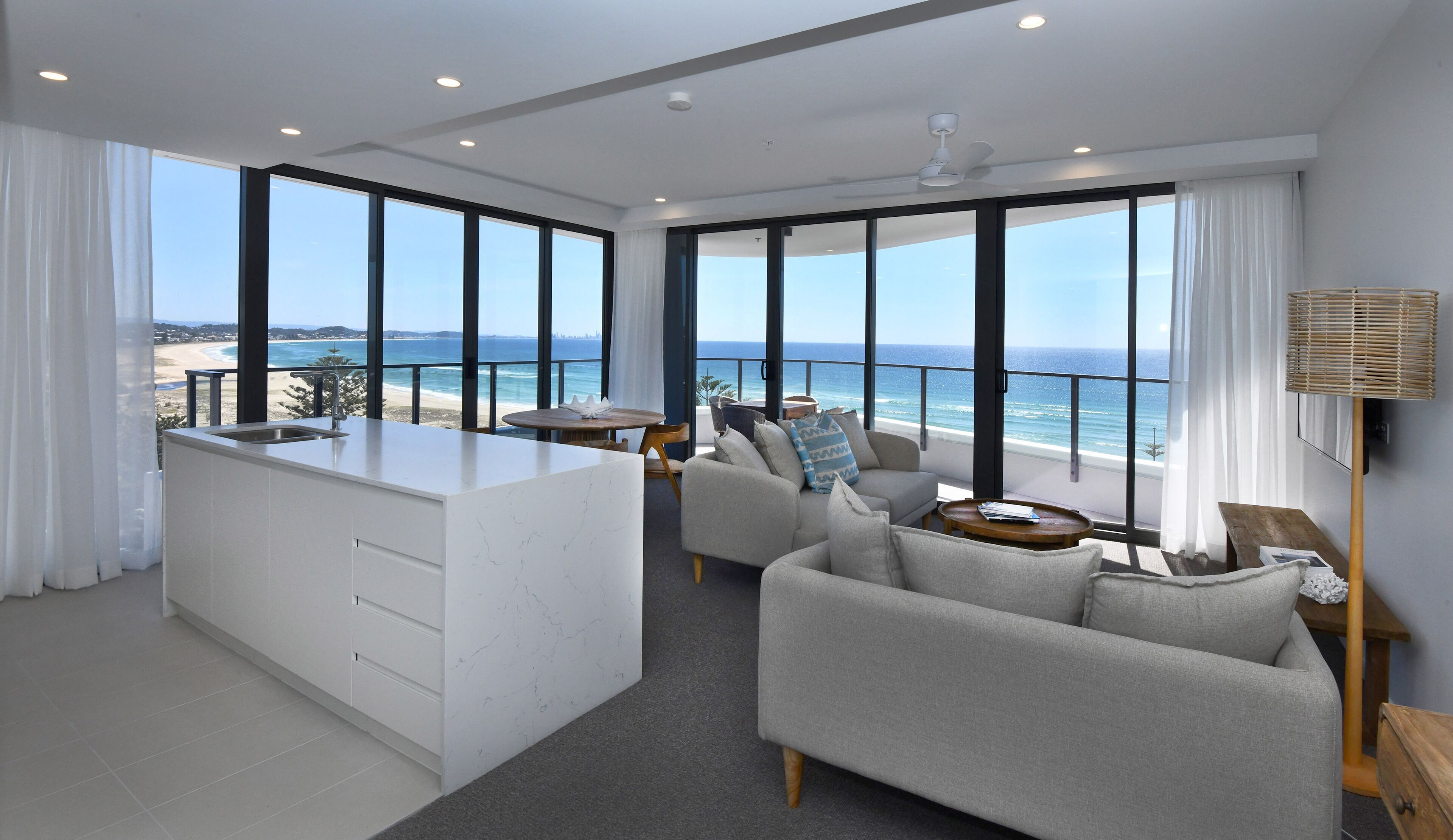 X Kirra Apartments