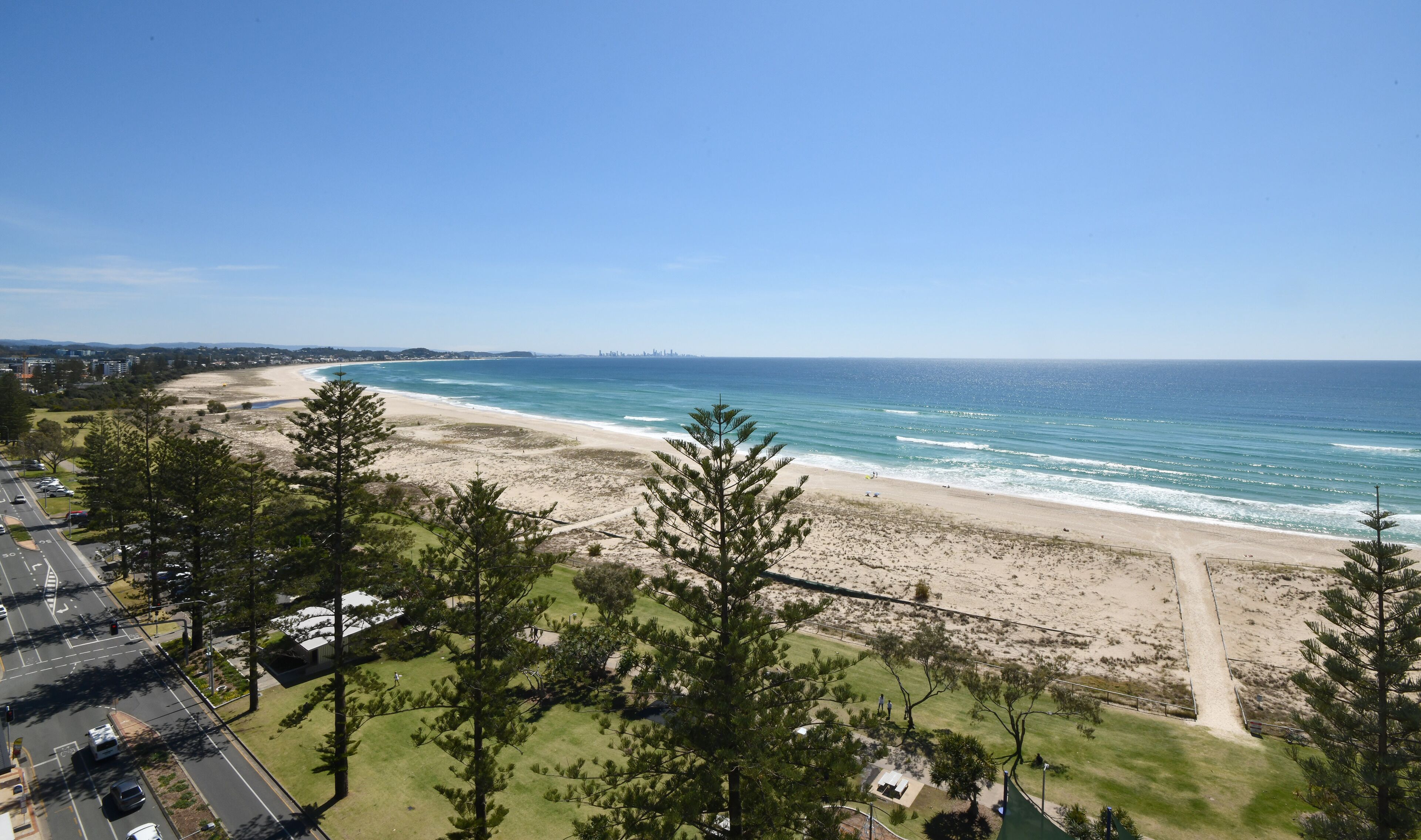 X Kirra Apartments