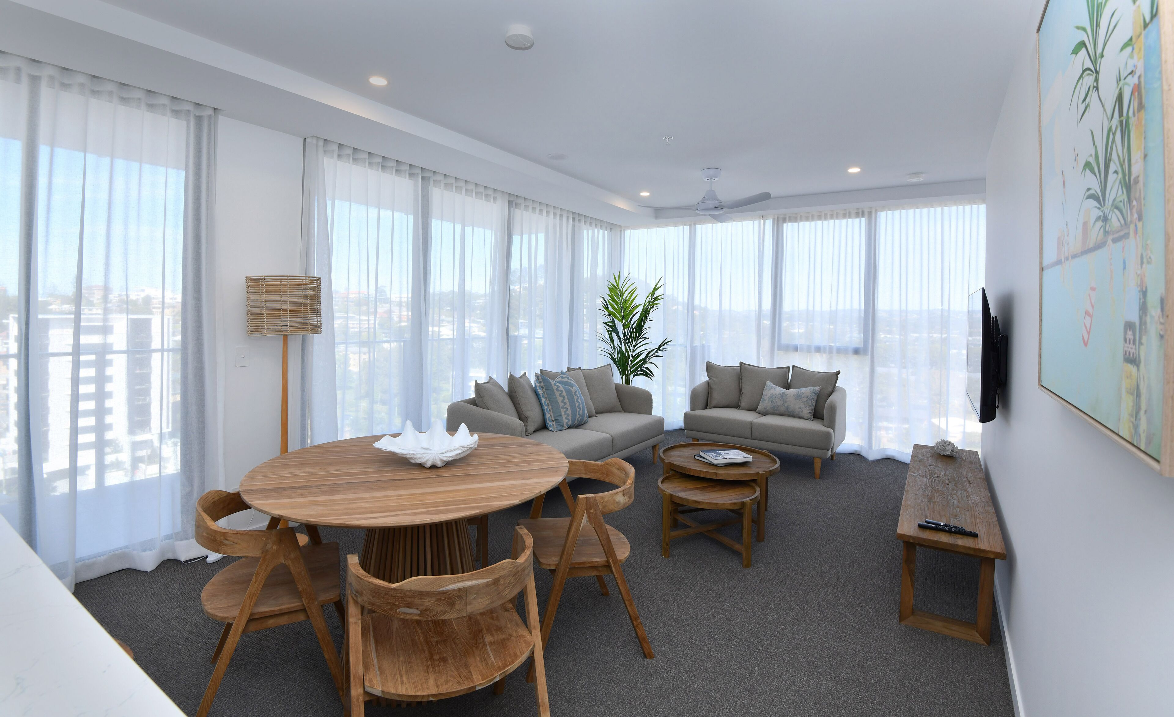 X Kirra Apartments