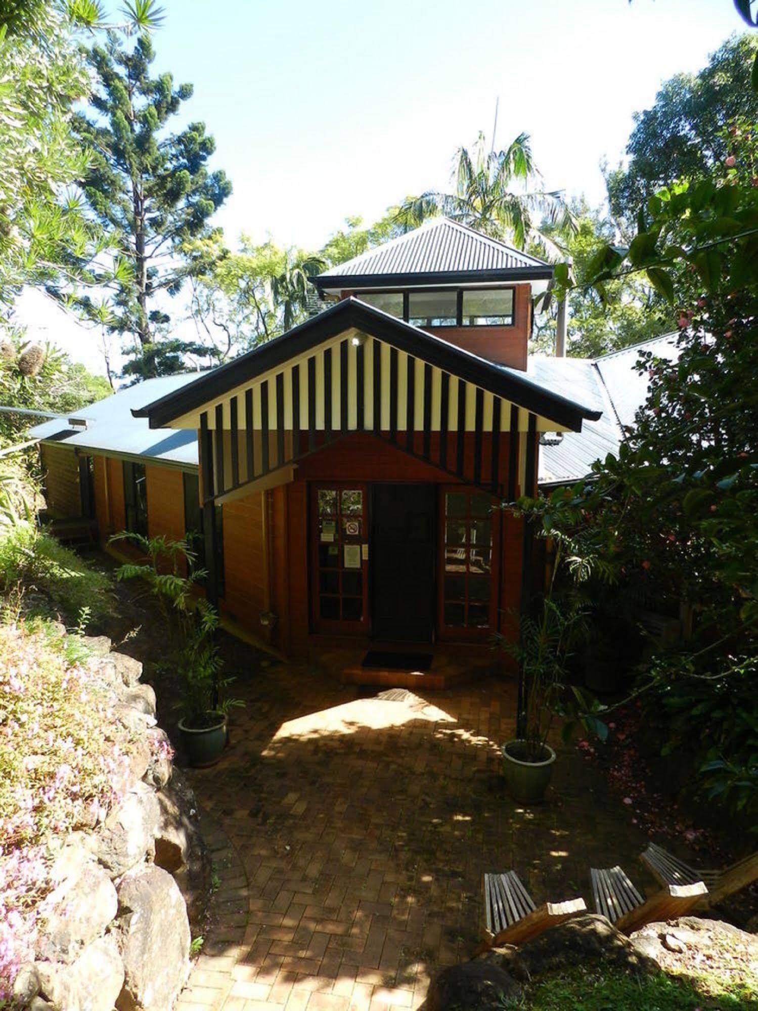 Kallora Escape Bed & Breakfast