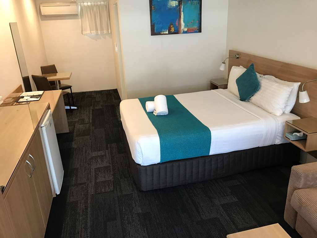Best Western Sunnybank Star Motel & Apartments