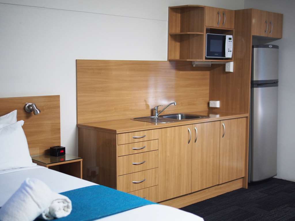 Best Western Sunnybank Star Motel & Apartments