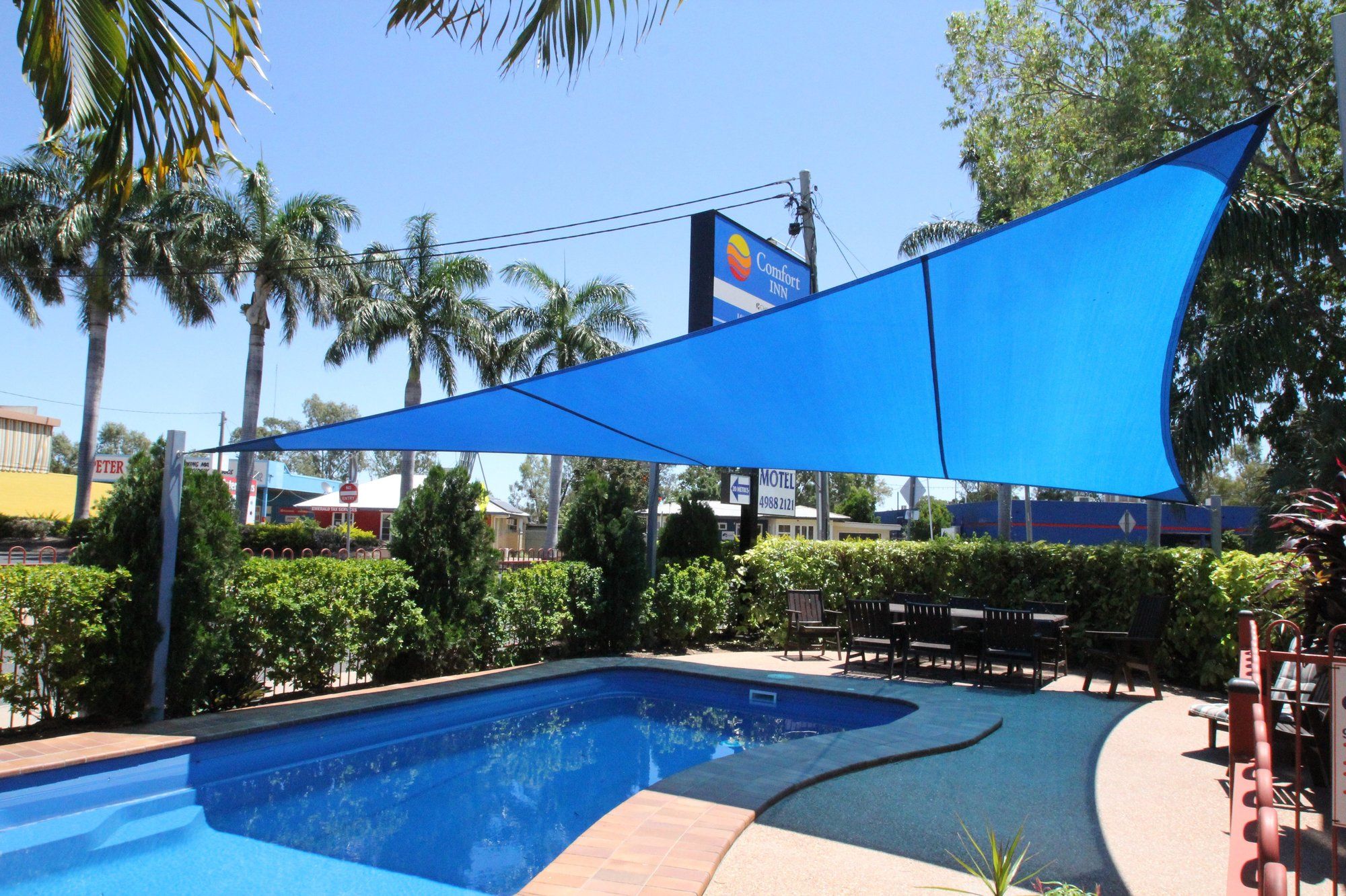 Midlander Motor Inn