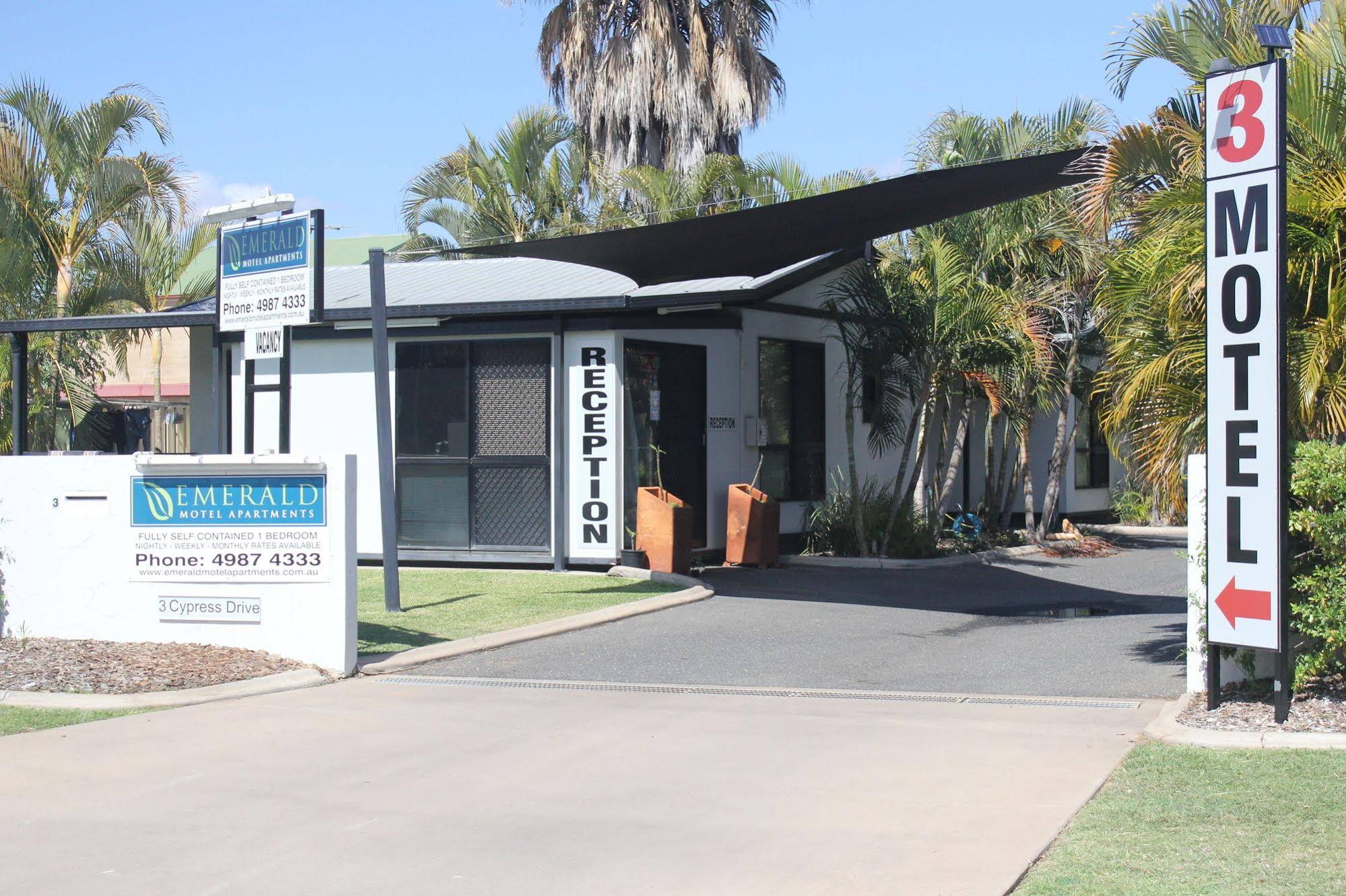 Emerald Motel Apartments
