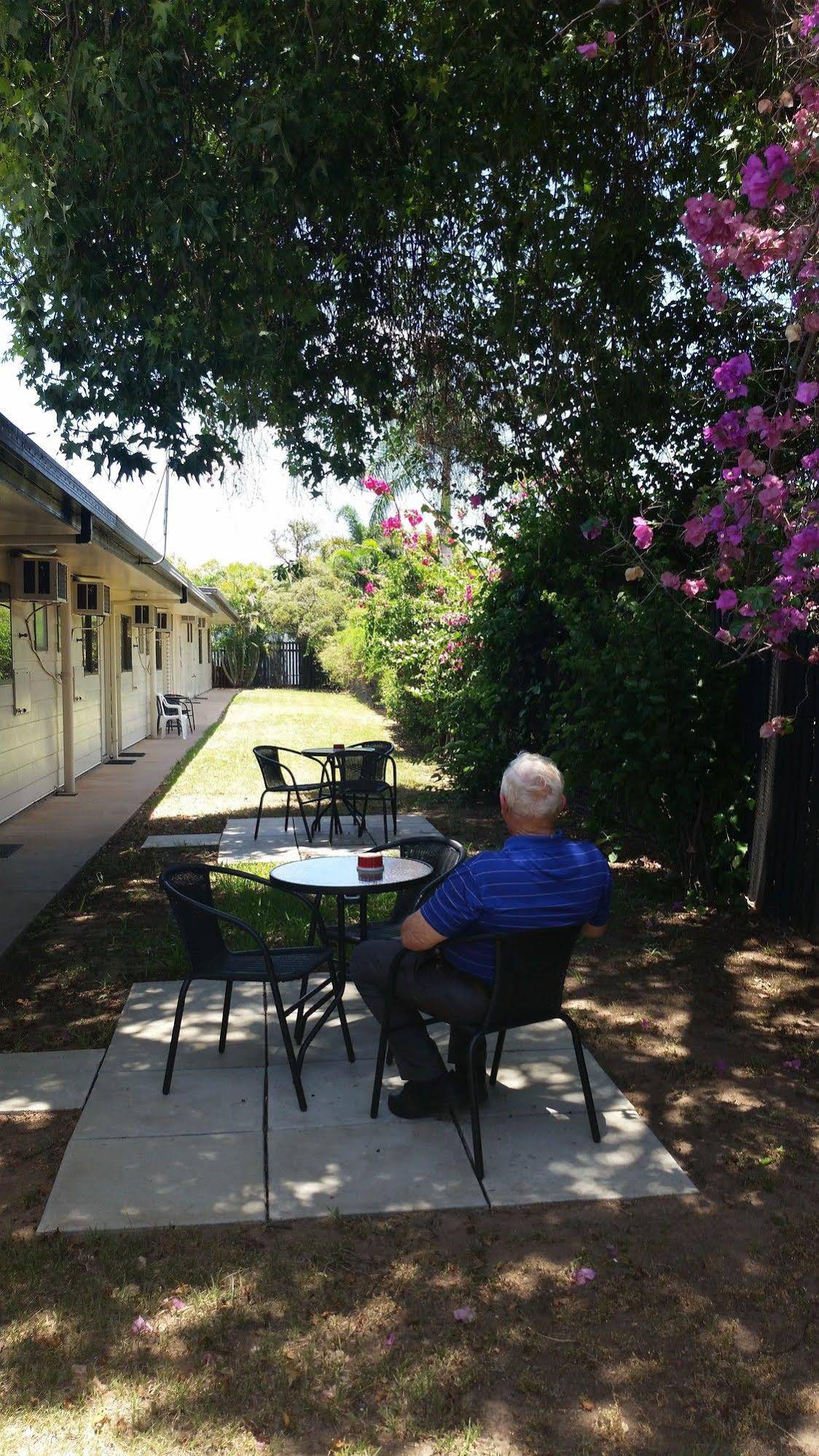 Emerald Tower Motor Inn