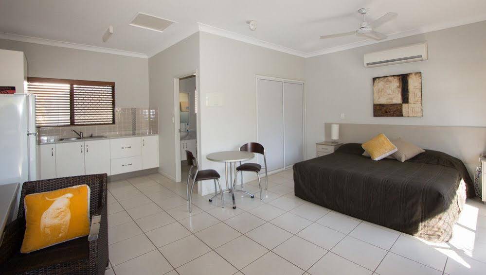 Western Gateway Motel