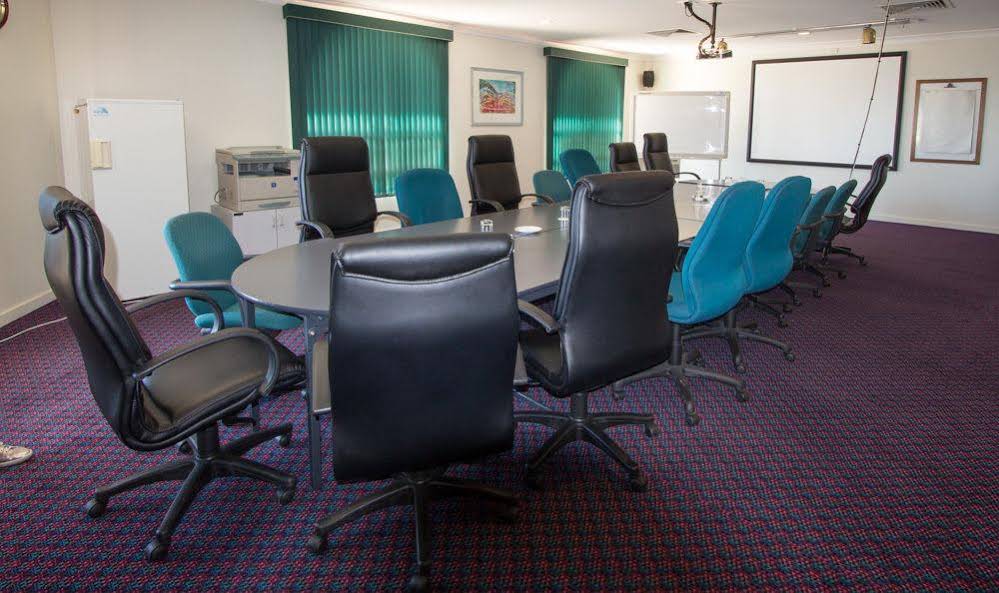 Western Gateway Motel