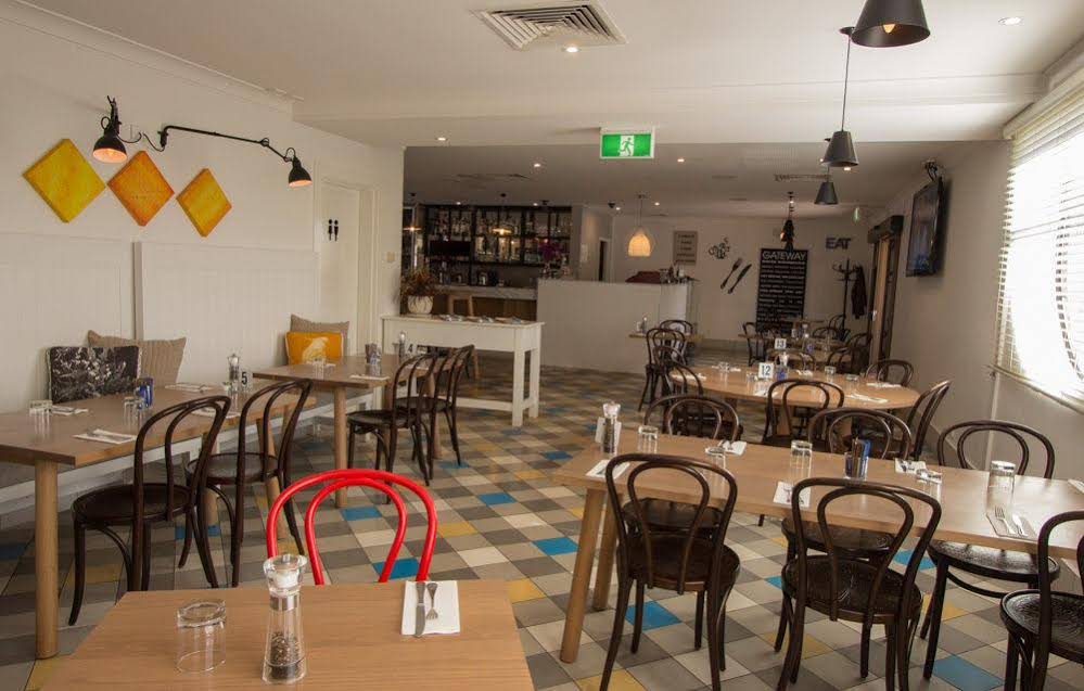 Western Gateway Motel