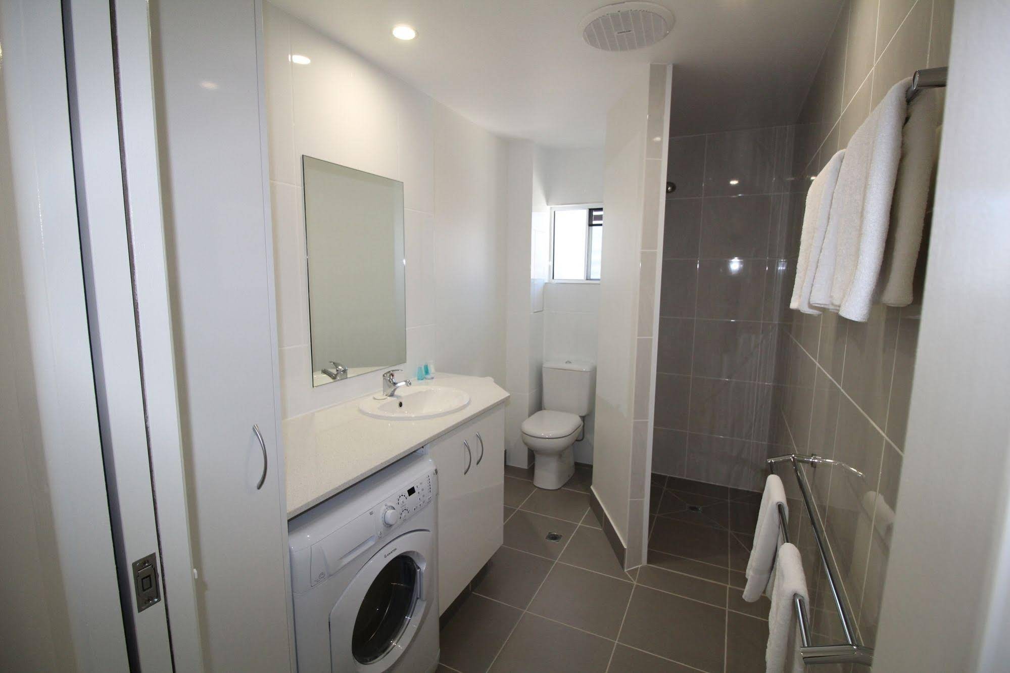 Endeavour Inn Emu Park