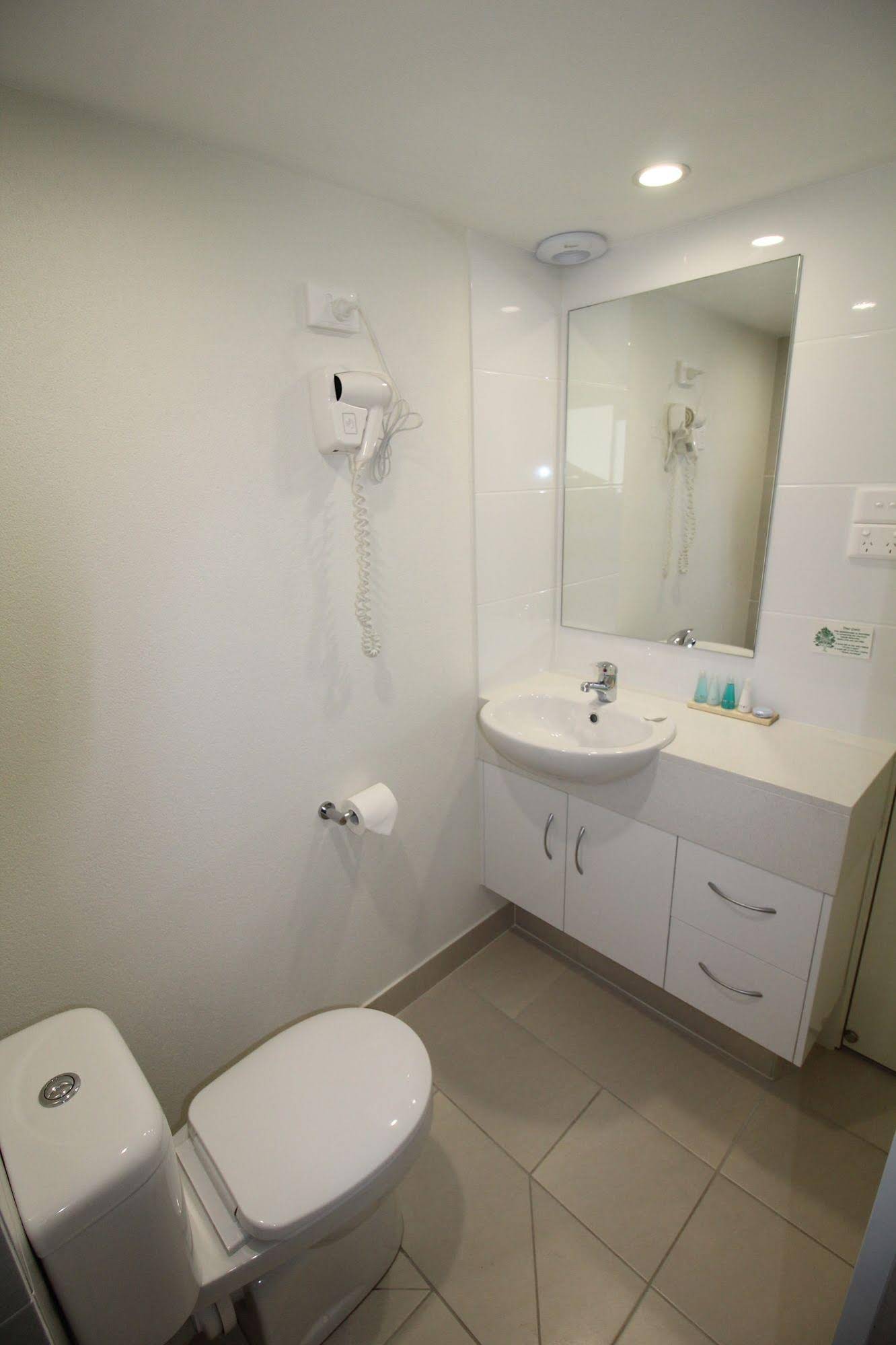 Endeavour Inn Emu Park