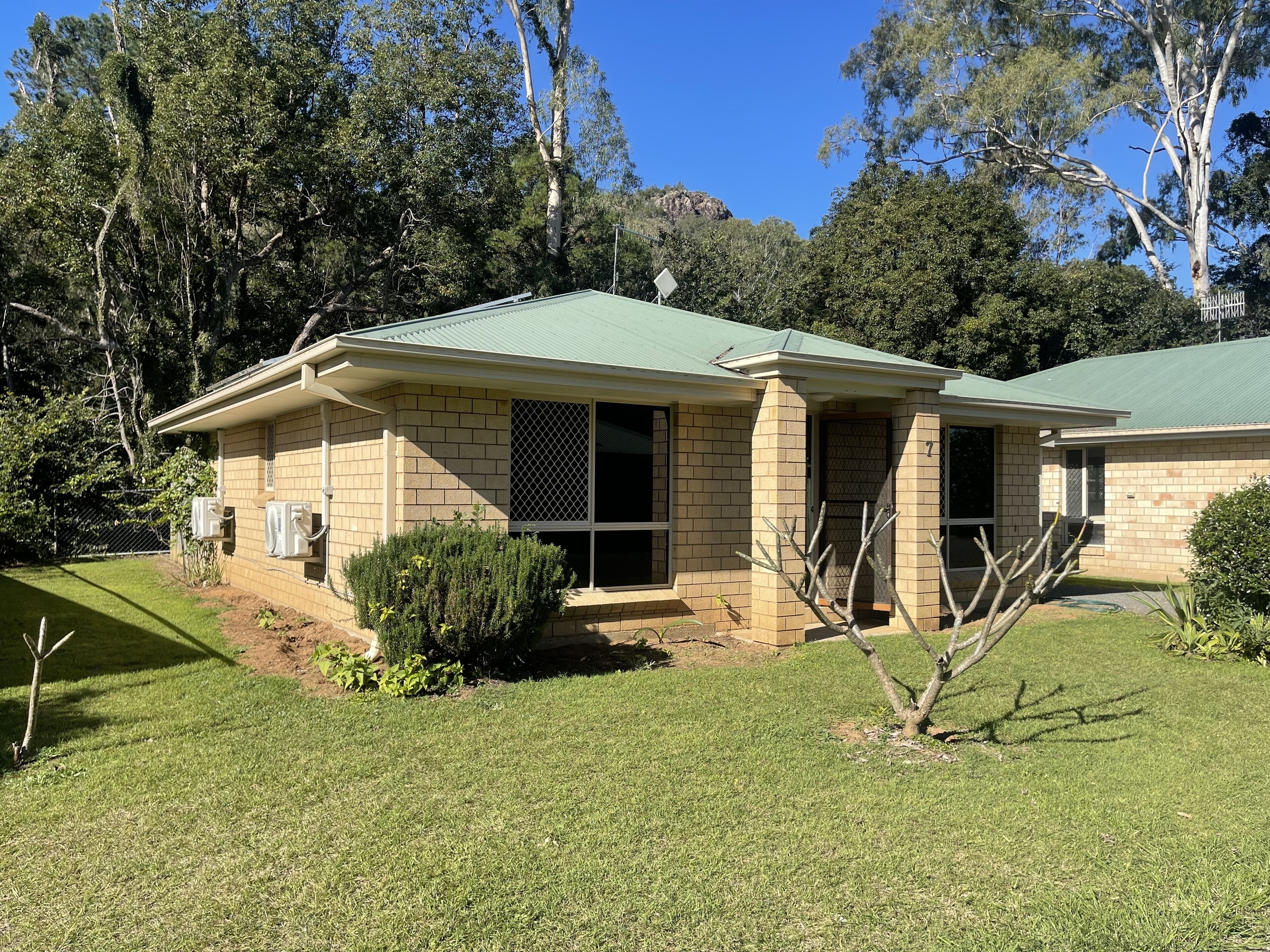 Esk Mountain View Lodge